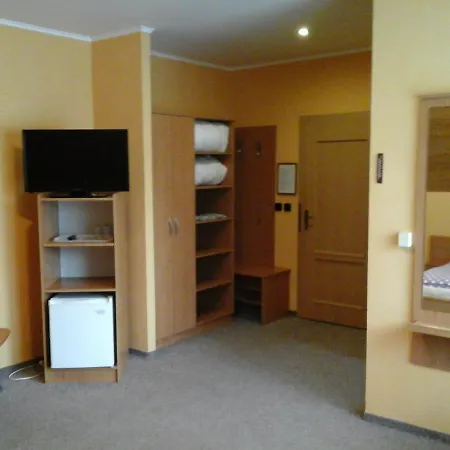 ゲストハウス Adam -