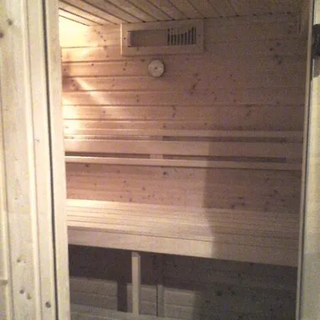 ゲストハウス Adam - 3*